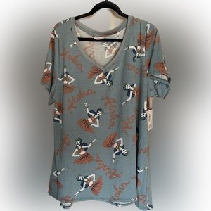Lularoe Christy Tee